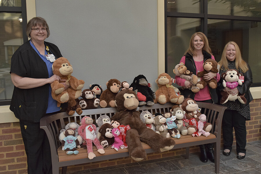Keith Urban stuffed monkey donation children's hospital